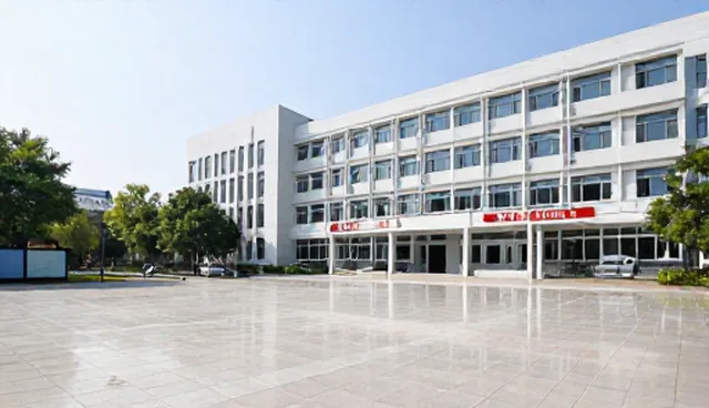 ai提示词闲鱼自提，平台影响与应对策略
